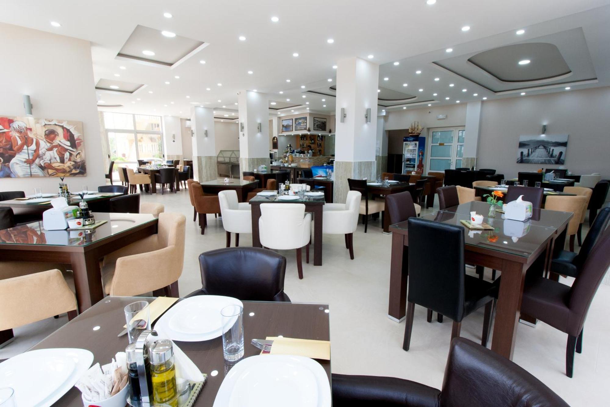 Hotel Zan Ulcinj Exterior photo